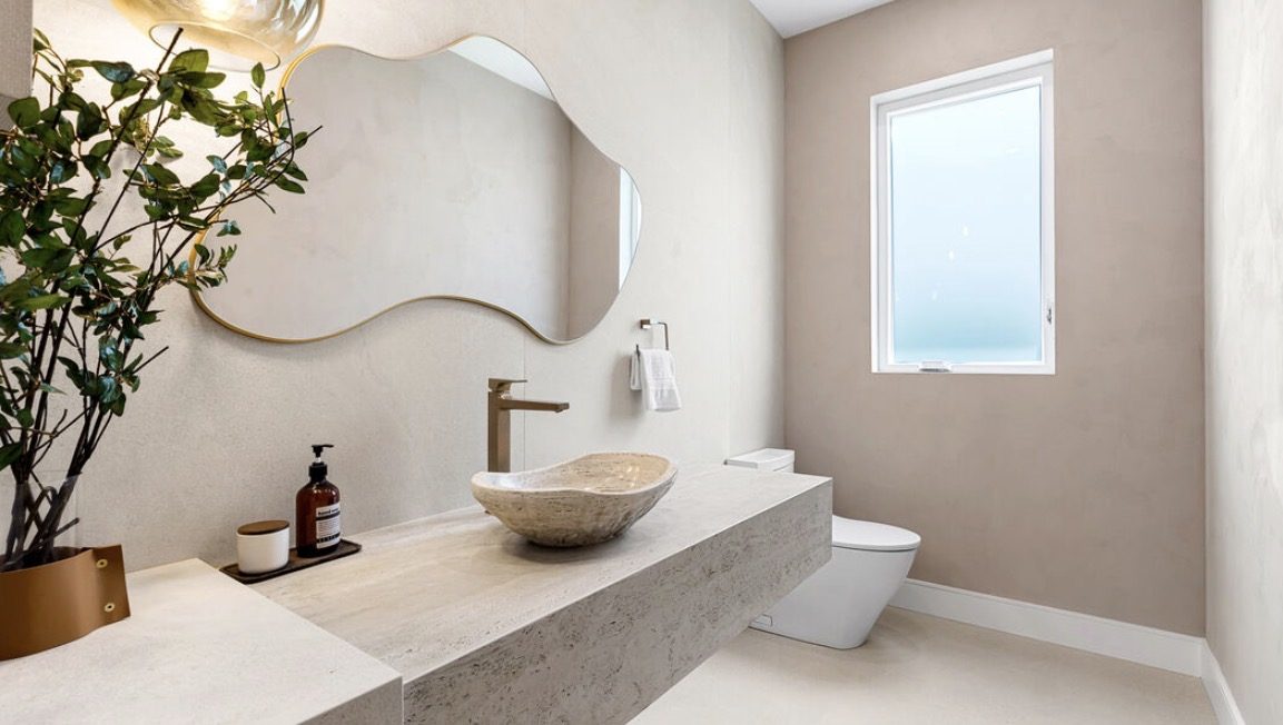 Powder room